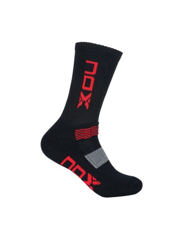 CALCETINES TﾉCNICOS MEDIA CAﾑA NOX NEGRO LOGO ROJO VERTICAL CAHMCNLVR |NOX |Roupa de padel