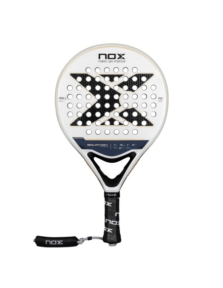 EQUAÇÃO NOX PEQUADV25 PÁ |NOX |Raquetes de padel